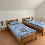 Apartman House