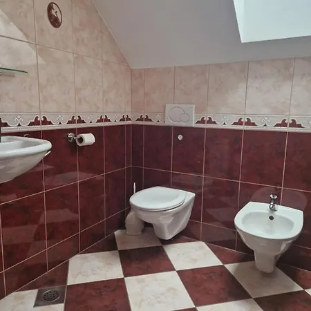 House Apartment *