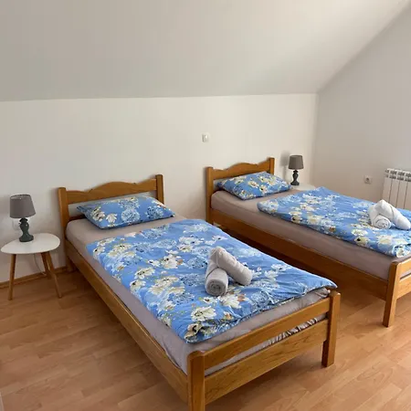 Apartman House