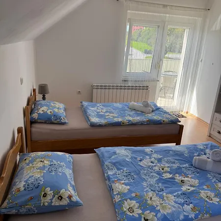 Lägenhet House Pivka