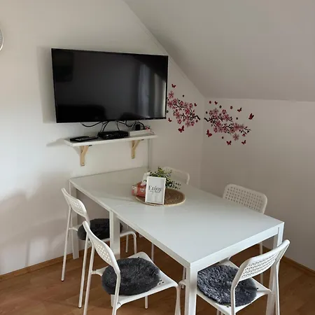 House Apartman